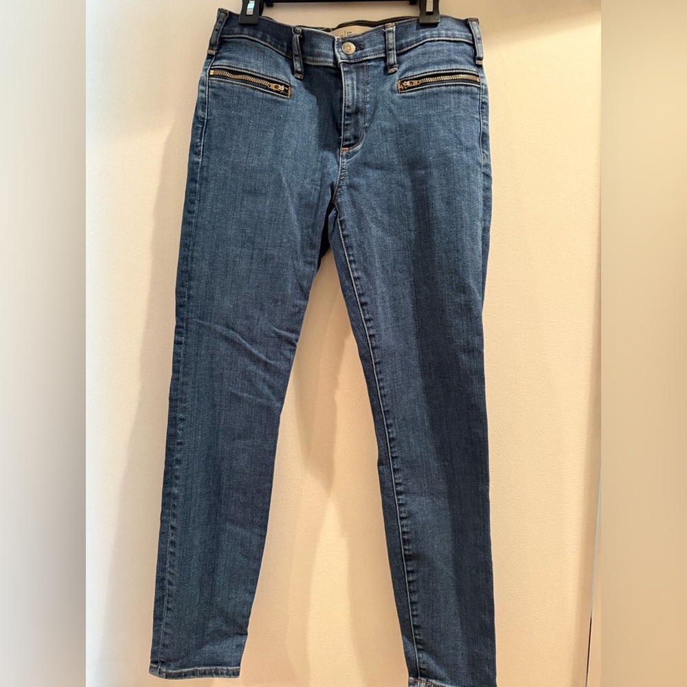 GAP Women's Skinny Ankle Jeans in Classic Blue